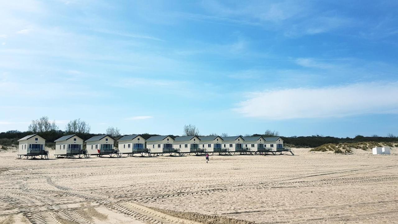 Strandbungalows Vrouwenpolder Eksteriør bilde